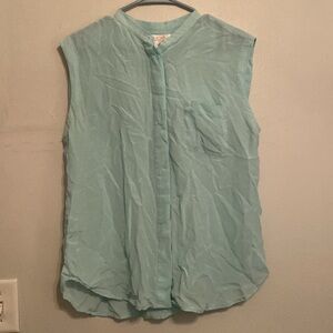 Joe Fresh Light Blue Sleeveless Silk Button Up Front Pocket Blouse [Size: L]